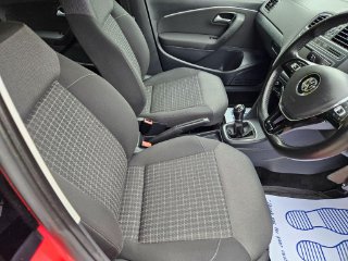 /photos/9916/7b2a359f-25b5-4fbd-8f68-ea699ab39337_i320x240.jpg