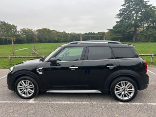 /photos/9916/e71289f7-4624-4b6f-8d15-b43eaff207bd_i320x240.jpg